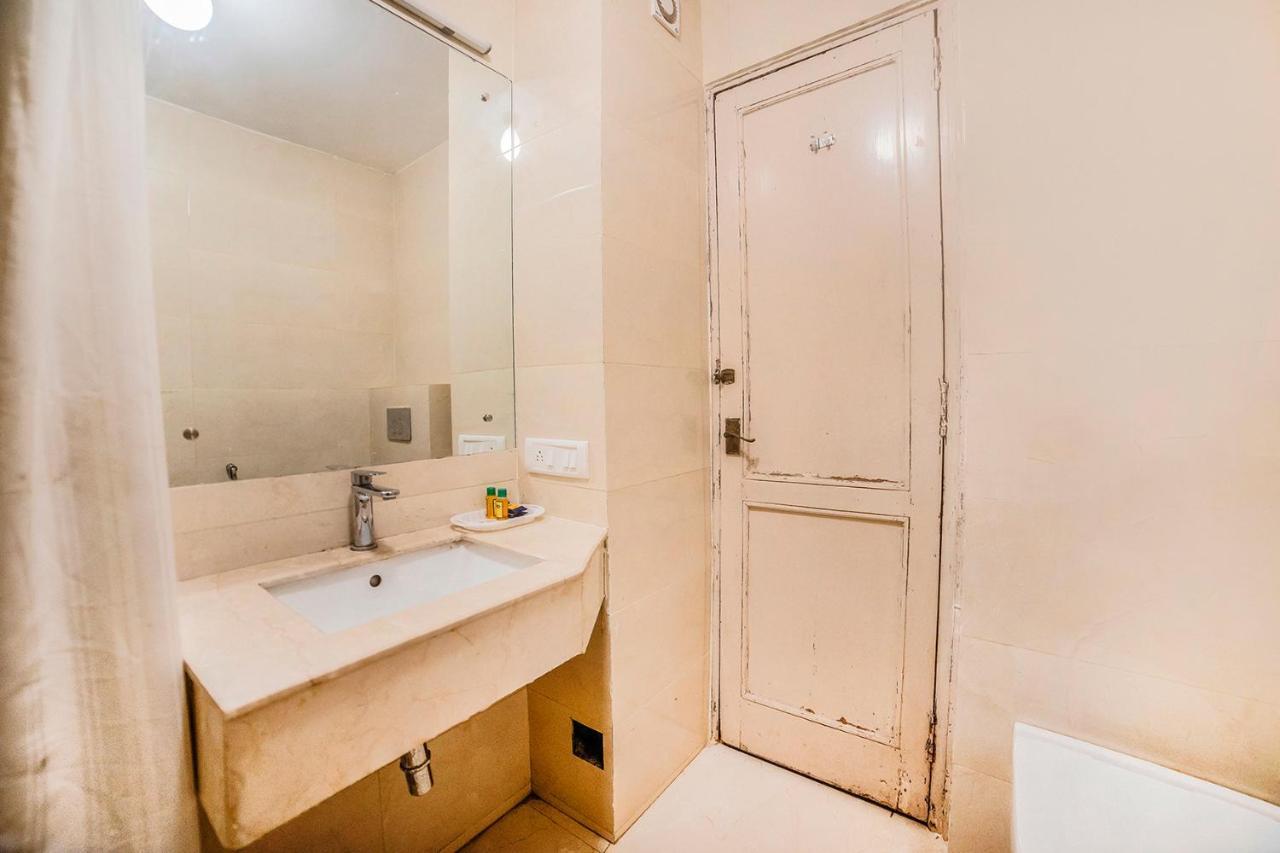Fabhotel Bmk Grand New Delhi Eksteriør billede