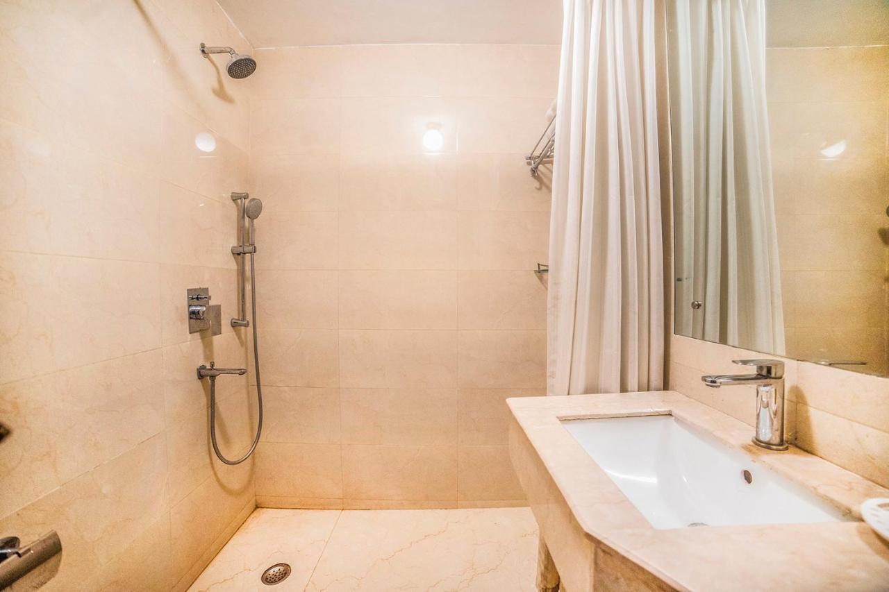 Fabhotel Bmk Grand New Delhi Eksteriør billede